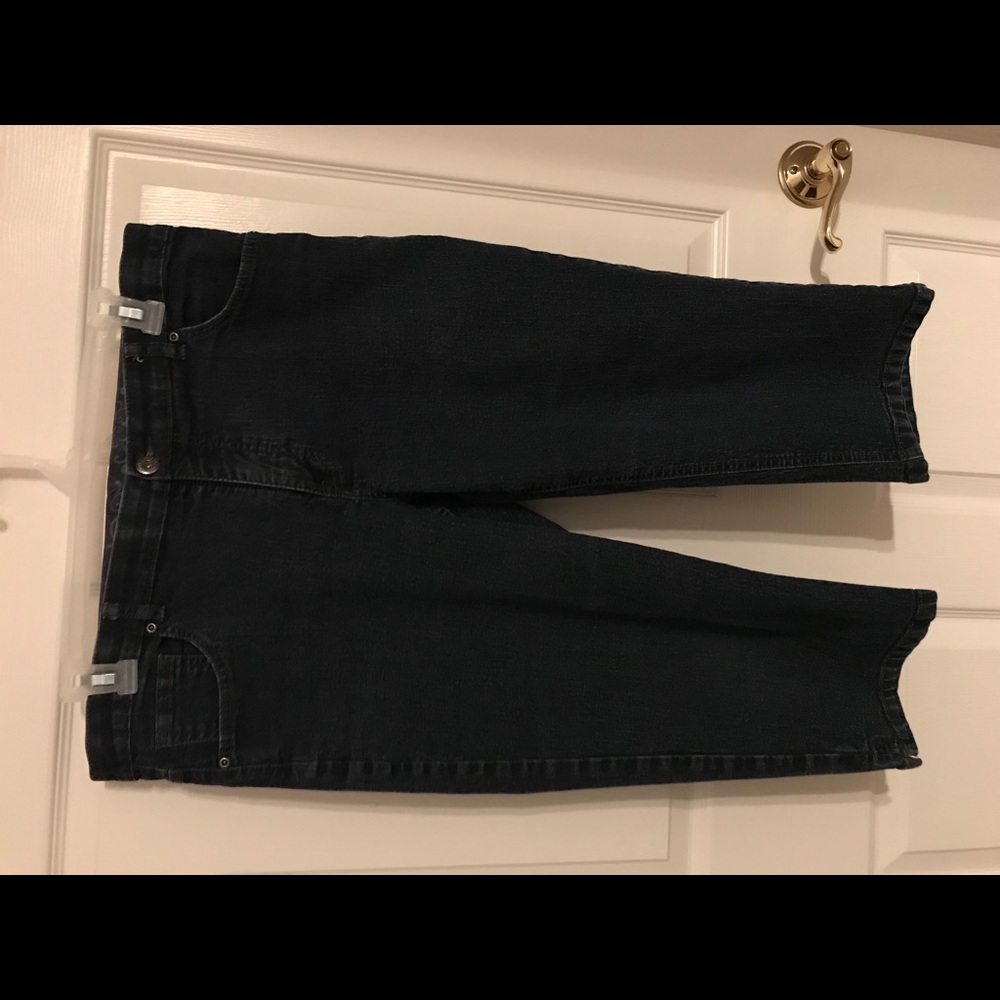 Blue jean capris